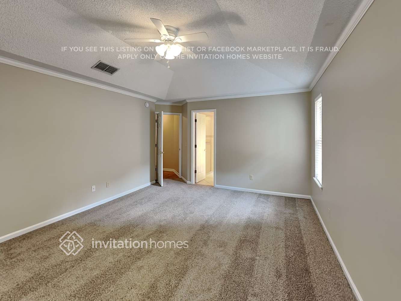 Building Photo - 11826 Clearwater Oaks Dr W