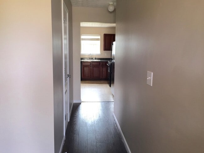 Building Photo - Ola schools 4 bedrooms 2.5 baths on large level lot