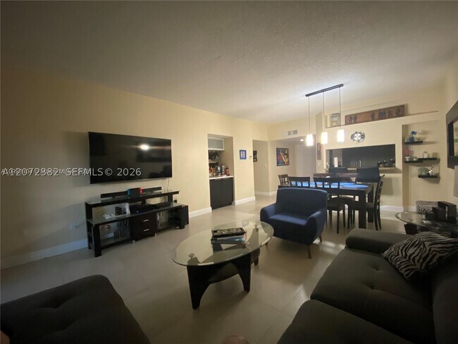 Building Photo - 8806 SW 130th Ct