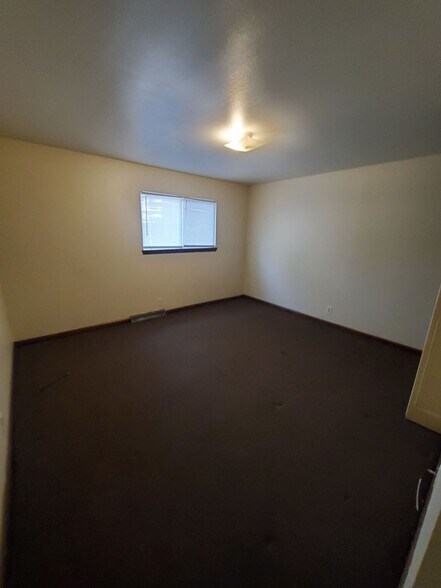 Building Photo - 4651 N 36th St
