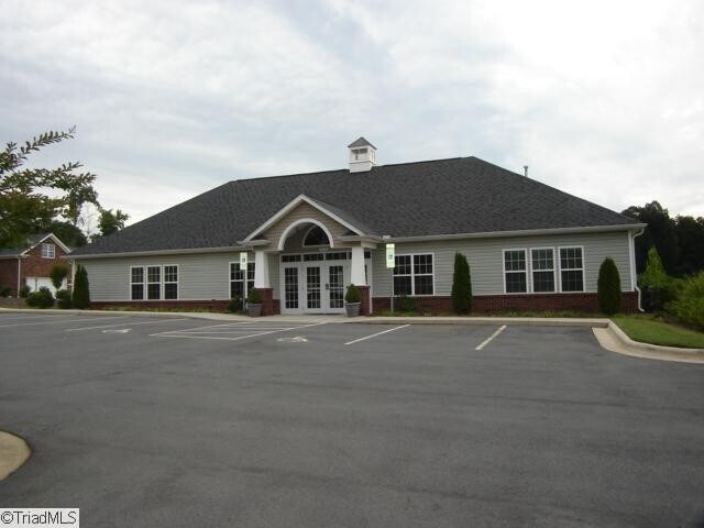 Building Photo - 130 Shallowford Reserve Dr