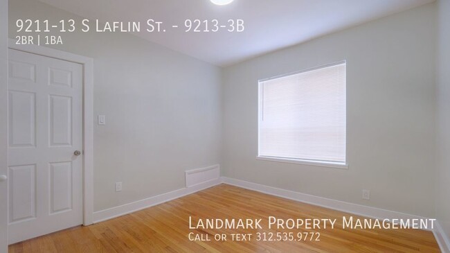 Building Photo - 9213 S Laflin Unit 3B