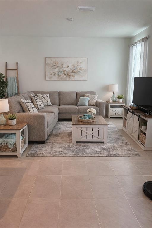 Building Photo - 2006 Education St