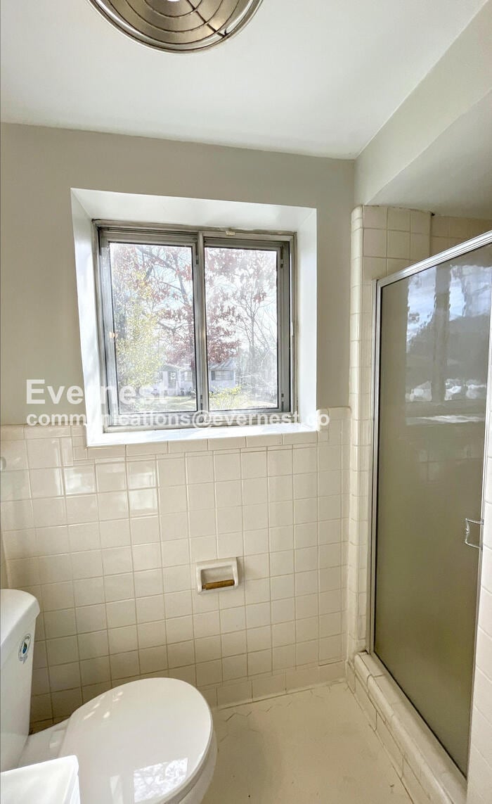 Building Photo - 1307 Brockton Dr