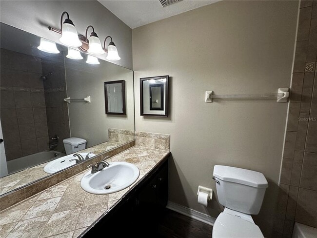 Building Photo - 44 Teak Course