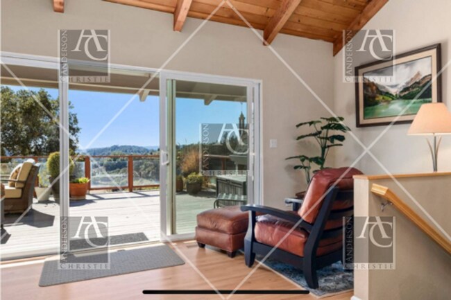 Building Photo - 4 bedroom 3 bath home in Scotts Valley