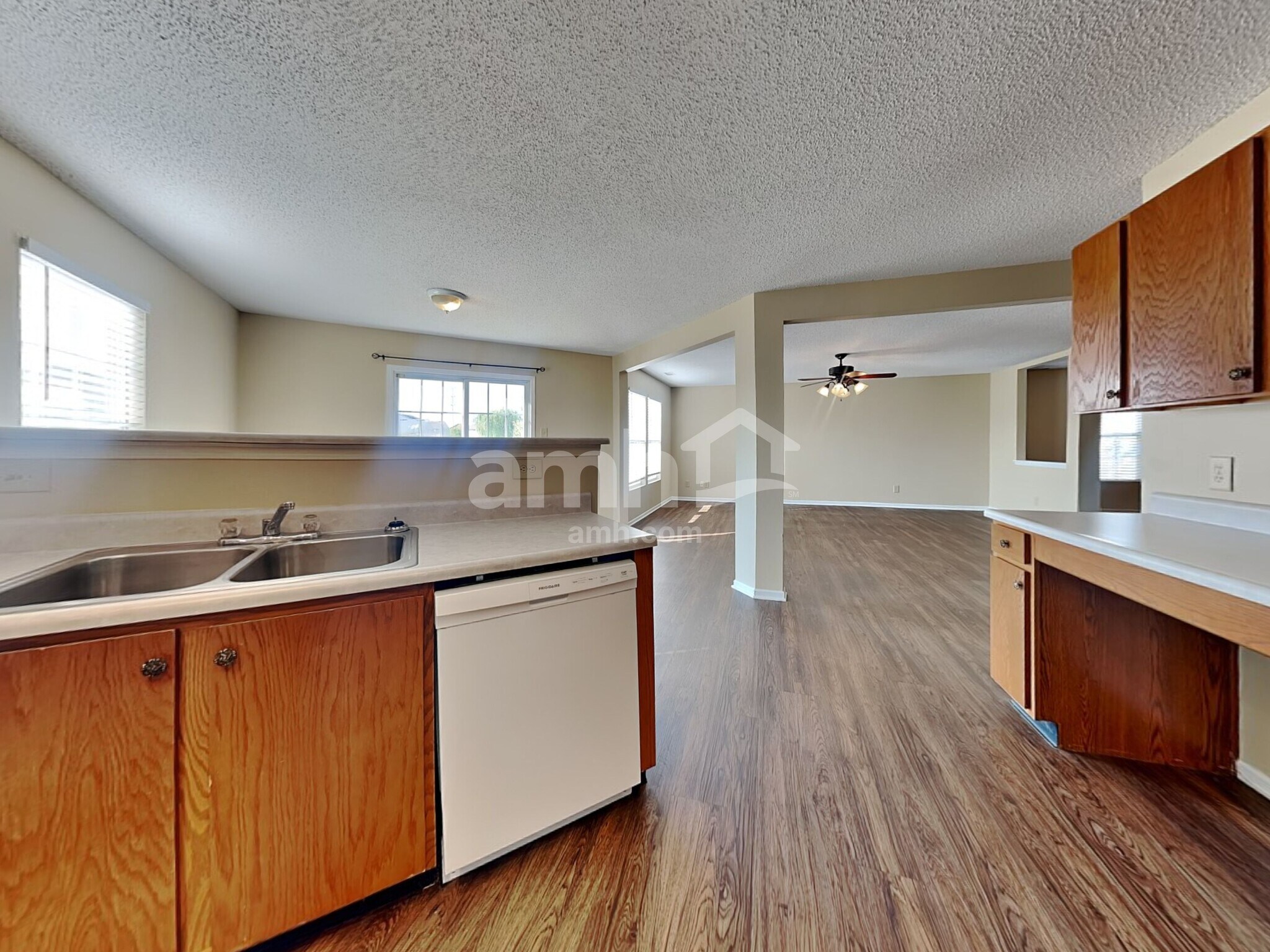 Building Photo - 3110 Brandenburg Dr