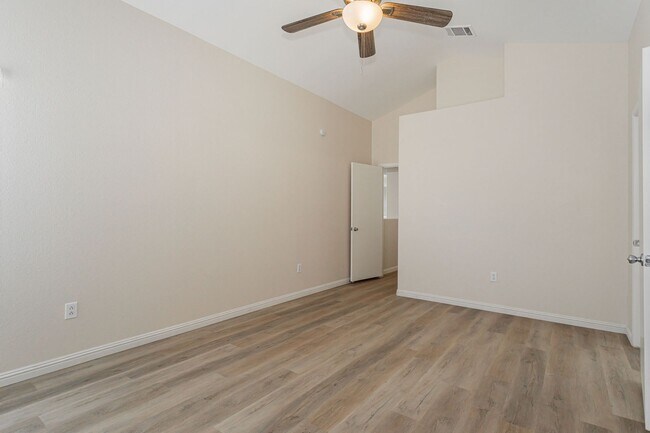 Building Photo - Remodeled 3 Bed Single Story Home