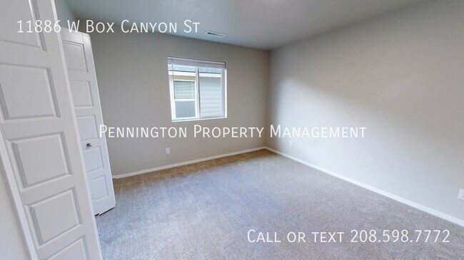 Building Photo - 11886 W Box Canyon St-