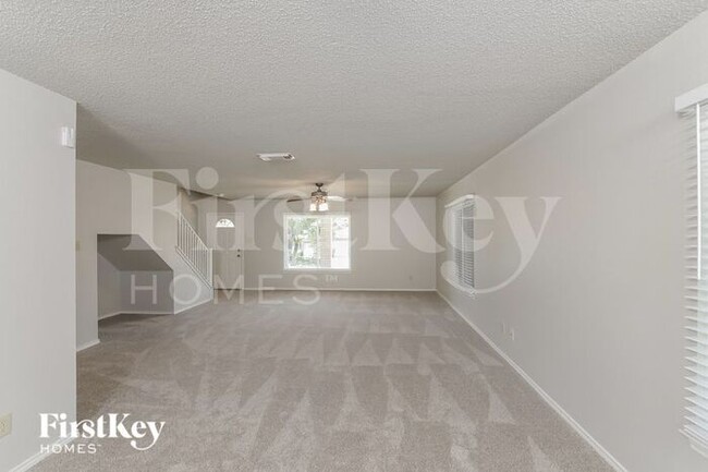 Building Photo - 2652 Westover View