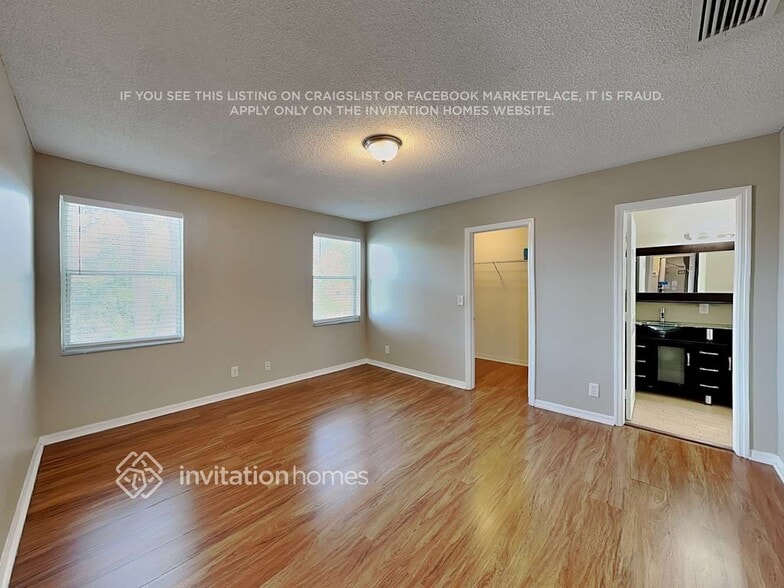 Building Photo - 4289 NW 1st Pl