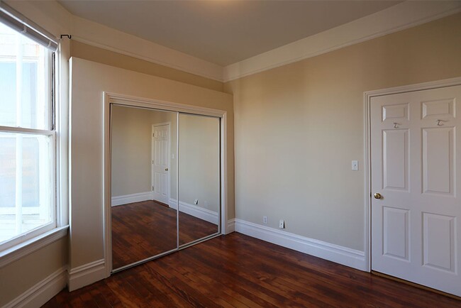 Building Photo - OPEN HOUSE: Sunday(12/22) 3:30-3:45pm  Fir...