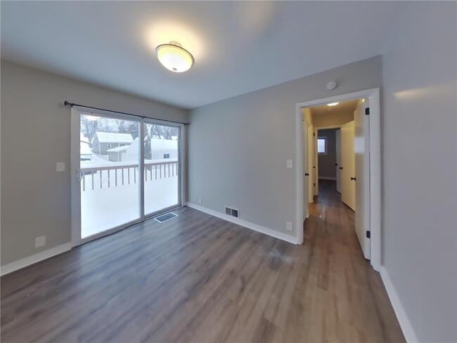 Building Photo - 3105 Georgia Ave S