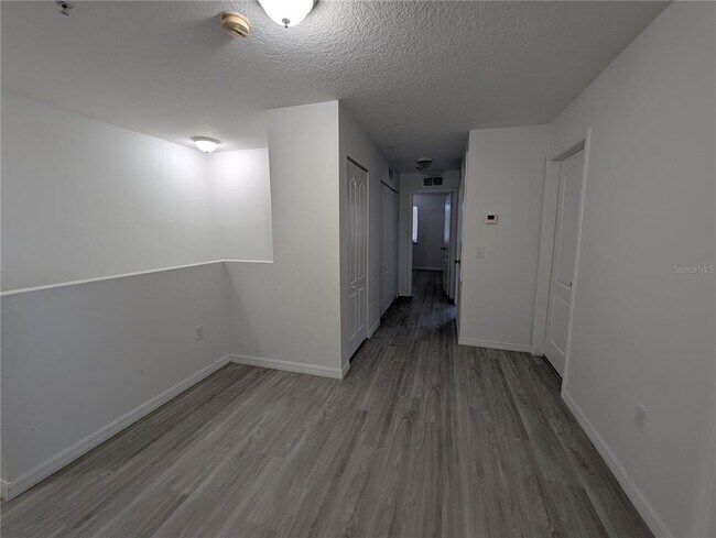 Building Photo - 2203 Chatham Pl Dr