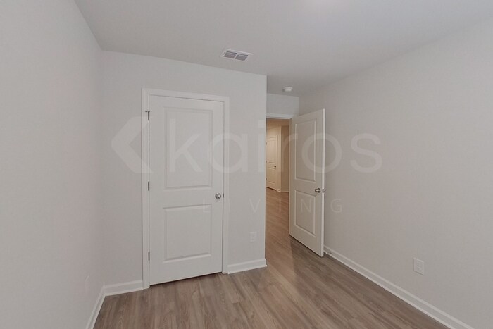 Building Photo - 346 Ironwood Ct