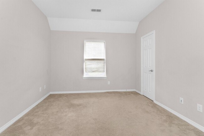 Building Photo - 6915 Pebble Pass Ln