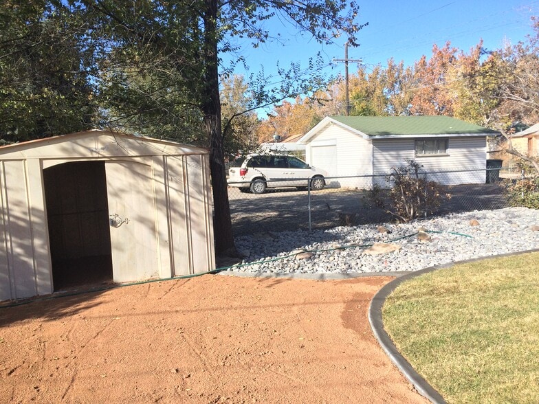 Building Photo - 1350 Texas Ave.