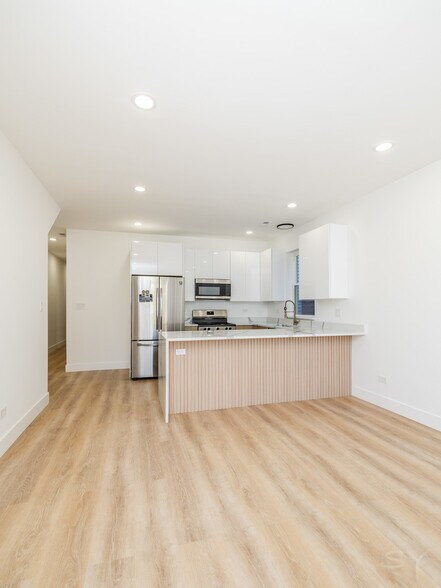 Building Photo - 2949 W 25th Pl