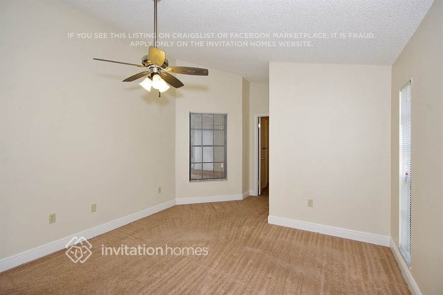 Building Photo - 1640 Sunburst Way