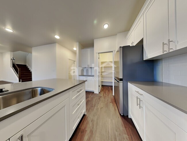 Building Photo - 7919 Verona Loop