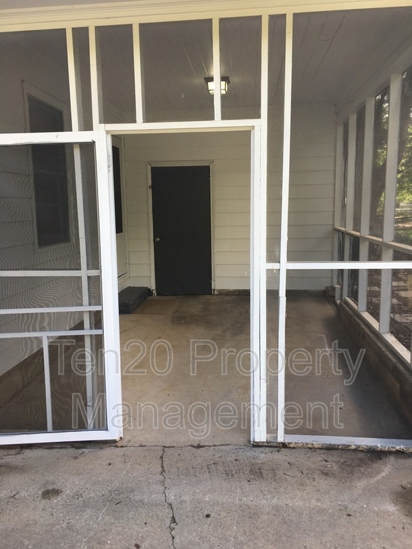 Building Photo - 5608 Morris Ave