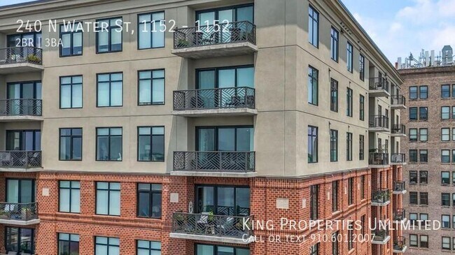 Building Photo - 240 N Water St