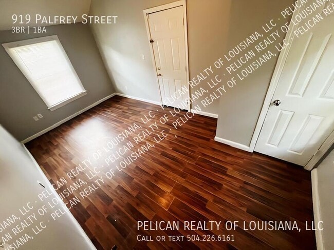Building Photo - 919 Palfrey St
