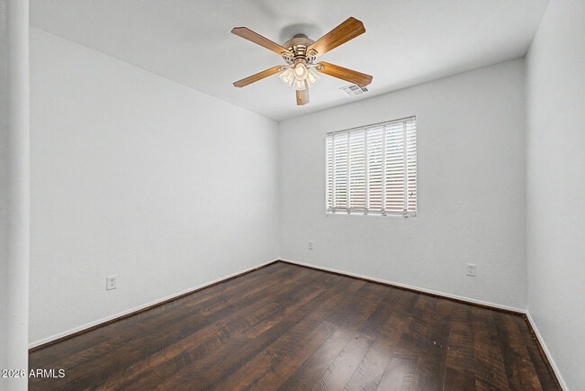 Building Photo - 9631 W Kirby Ave