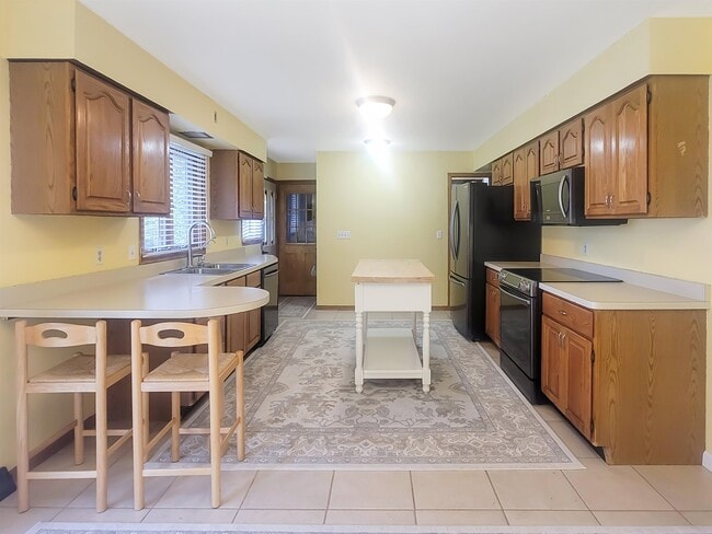 Building Photo - 445 Peach St