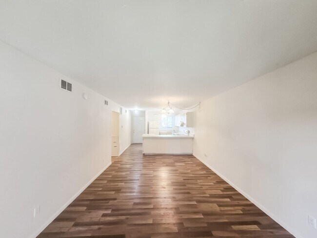 Building Photo - Limited-Time Offer: 1 month Rent free for 13 month lease, Apply now!