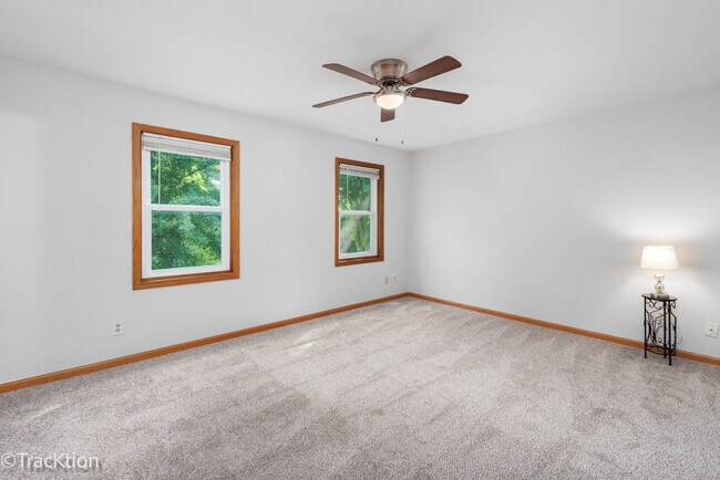 Building Photo - 3081 Barnstable Ct