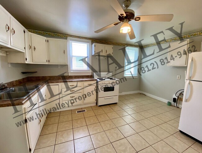 Building Photo - Large Two Bedroom Home North