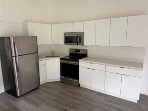 Building Photo - 2313 NW 55th Terrace