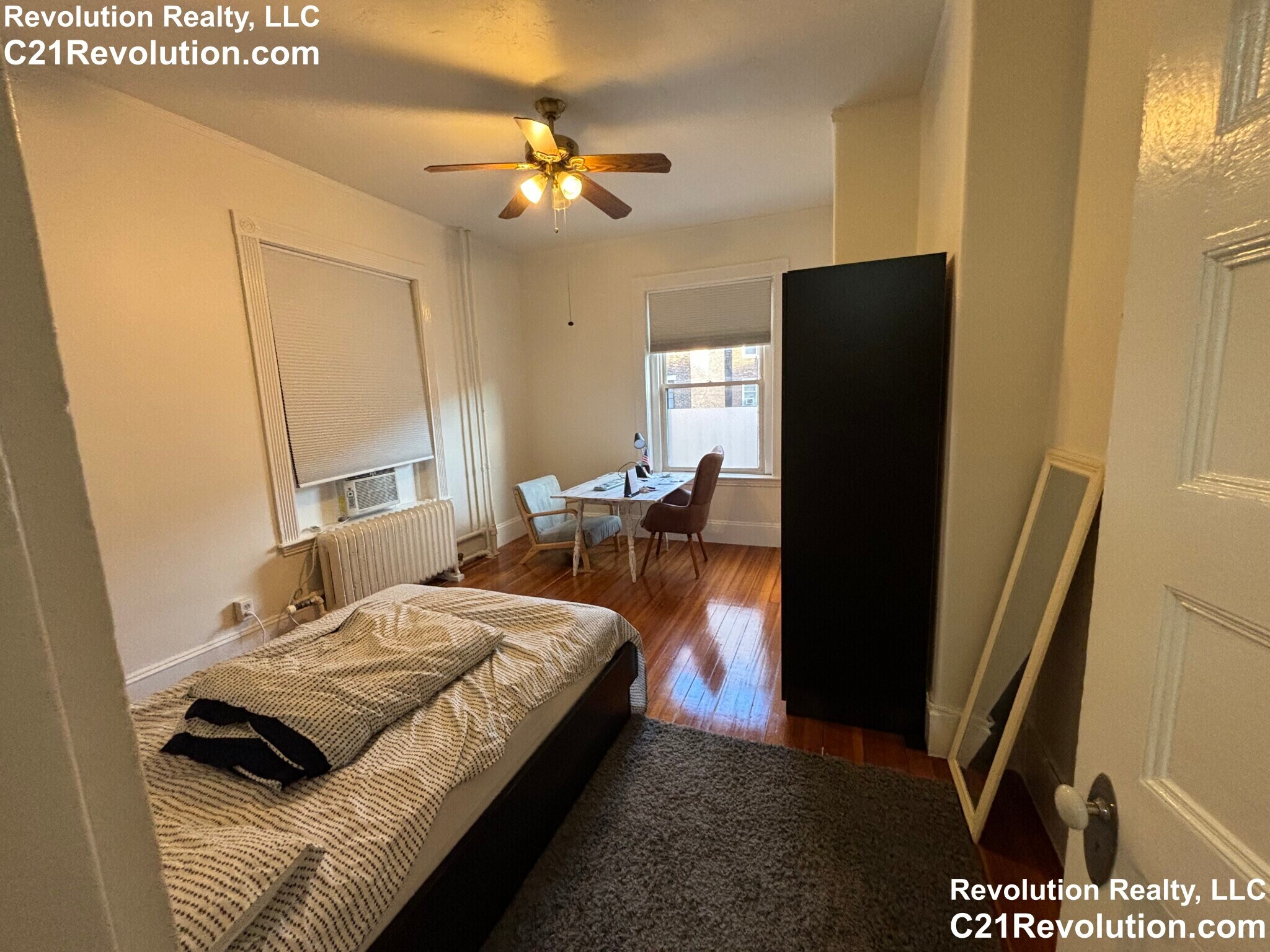 Building Photo - 24 Peterborough St