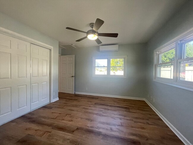 Building Photo - SINGLE LEVEL ONE BEDROOM DUPLEX UNIT IN KAILUA