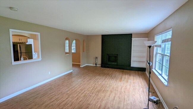 Building Photo - 7934 NW 40th St