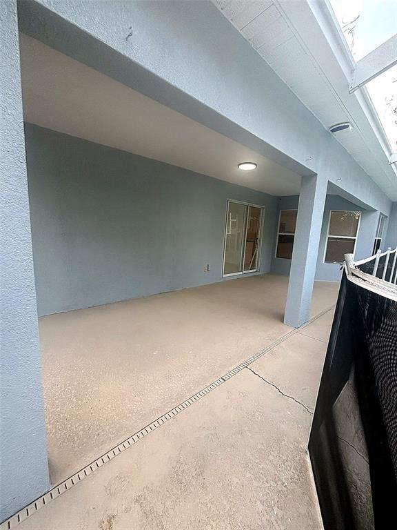 Building Photo - 2222 Champlain Ave