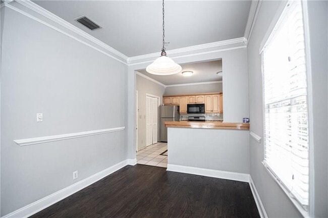 Building Photo - 3761 Ashford Dunwoody Rd NE