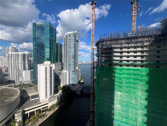 Building Photo - 31 SE 5th St