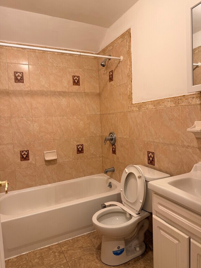 Building Photo - 167-05-102 Hillside Ave.