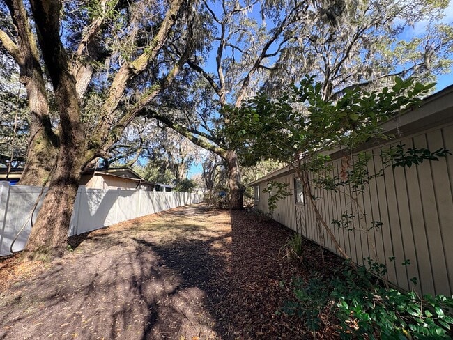 Building Photo - Rental Home Hiltonhead
