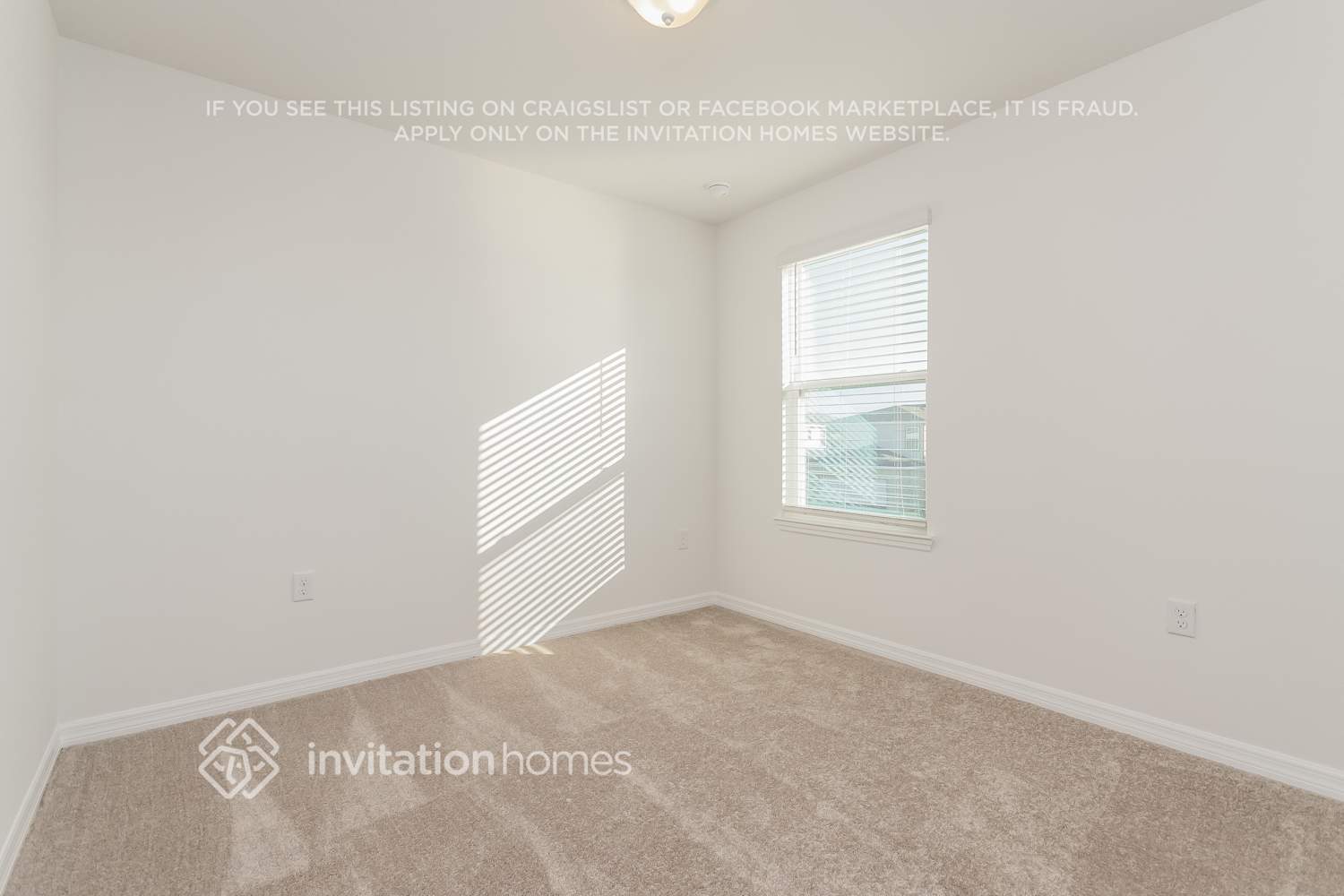 Building Photo - 16408 Grey Pne Dr