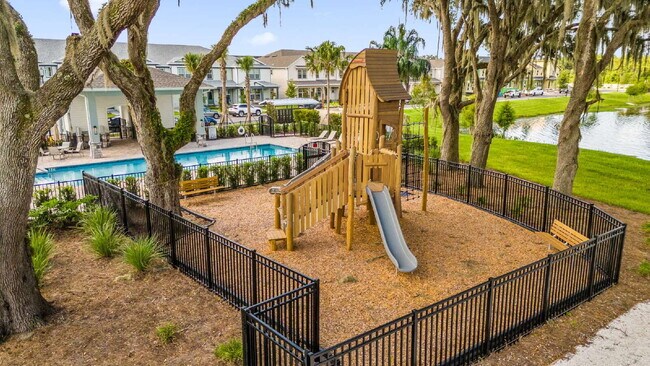 Building Photo - 11312 Blue Bay Dr