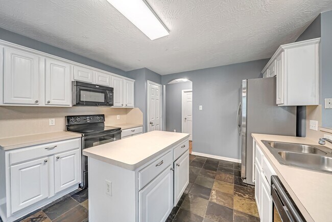 Building Photo - 16393 Ryan Guinn Way