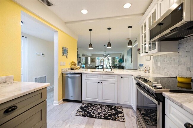 Building Photo - 864 Bird Bay Way