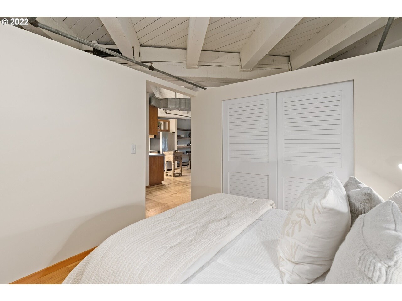 Building Photo - 1420 NW Lovejoy St