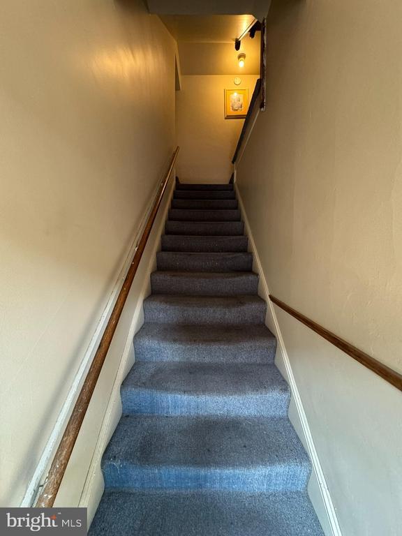 Primary Photo - 25 S Market St