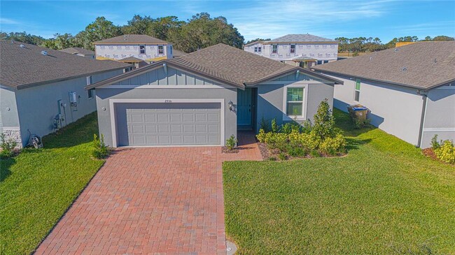 Building Photo - 2930 Sunstar Dr
