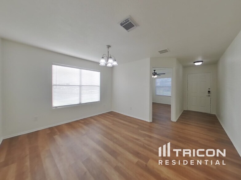 Building Photo - 4935 Winding View Ln
