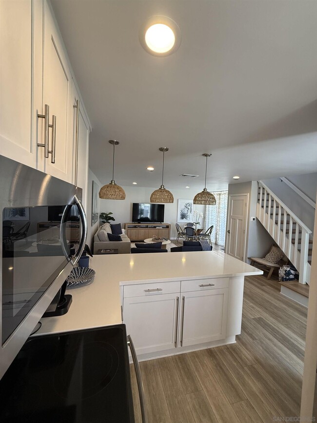 Building Photo - 2305 Camino Del Mar